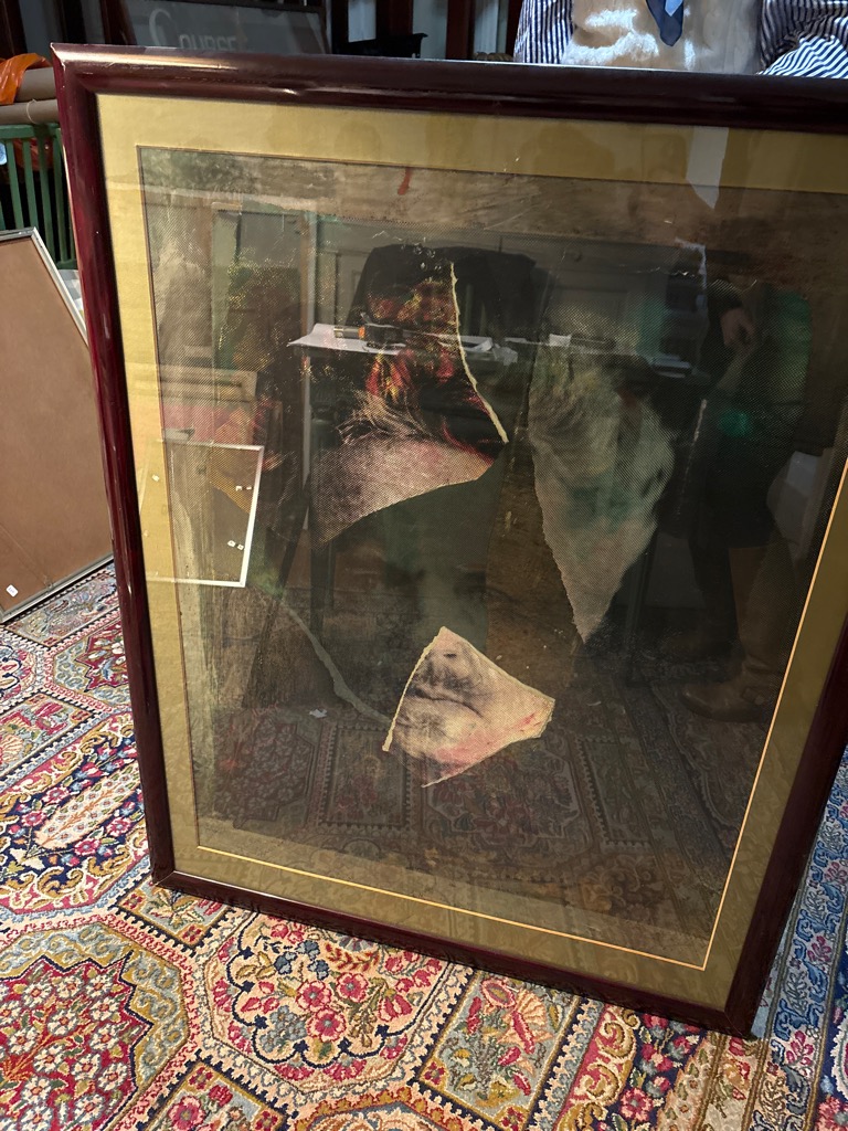 Thomas DELLERT — Sans titre Collage technique mixte impression Signé en bas à droite.